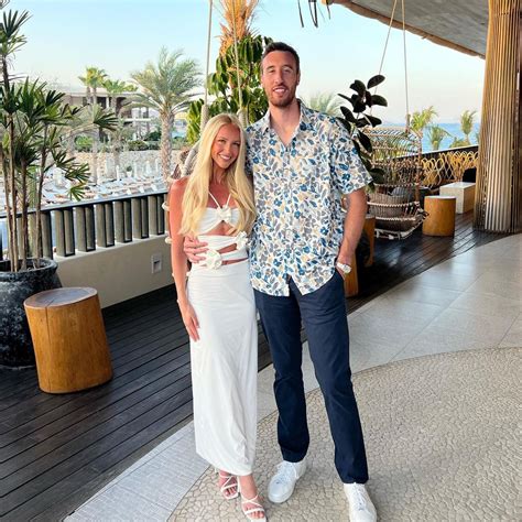 ashley brewer husband|Ashley Brewer marries Frank Kaminsky one week。